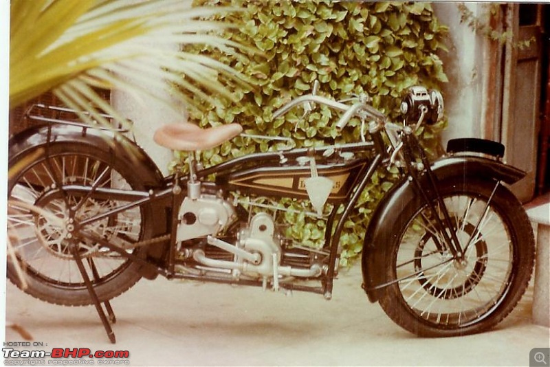 Classic Motorcycles in India-3-1926-douglas-hans.jpg