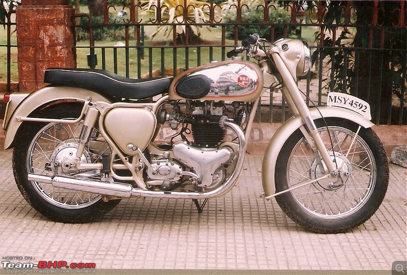 Classic Motorcycles in India-48.jpg