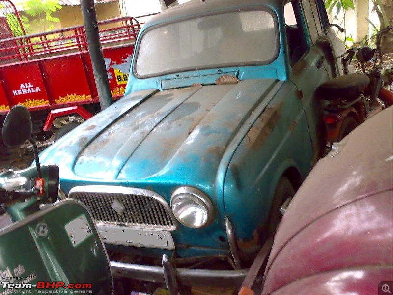 Rust In Pieces... Pics of Disintegrating Classic & Vintage Cars-17042008892.jpg