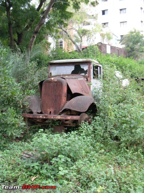 Rust In Pieces... Pics of Disintegrating Classic & Vintage Cars-dscn0071.1.jpg