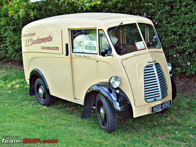 The Classic Commercial Vehicles (Bus, Trucks etc) Thread-6869771197_b178936e2c_z.jpg