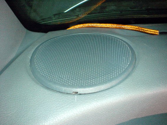 maximum size of speaker in an indica 