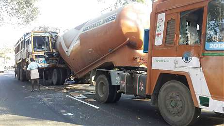 Pics: Accidents in India