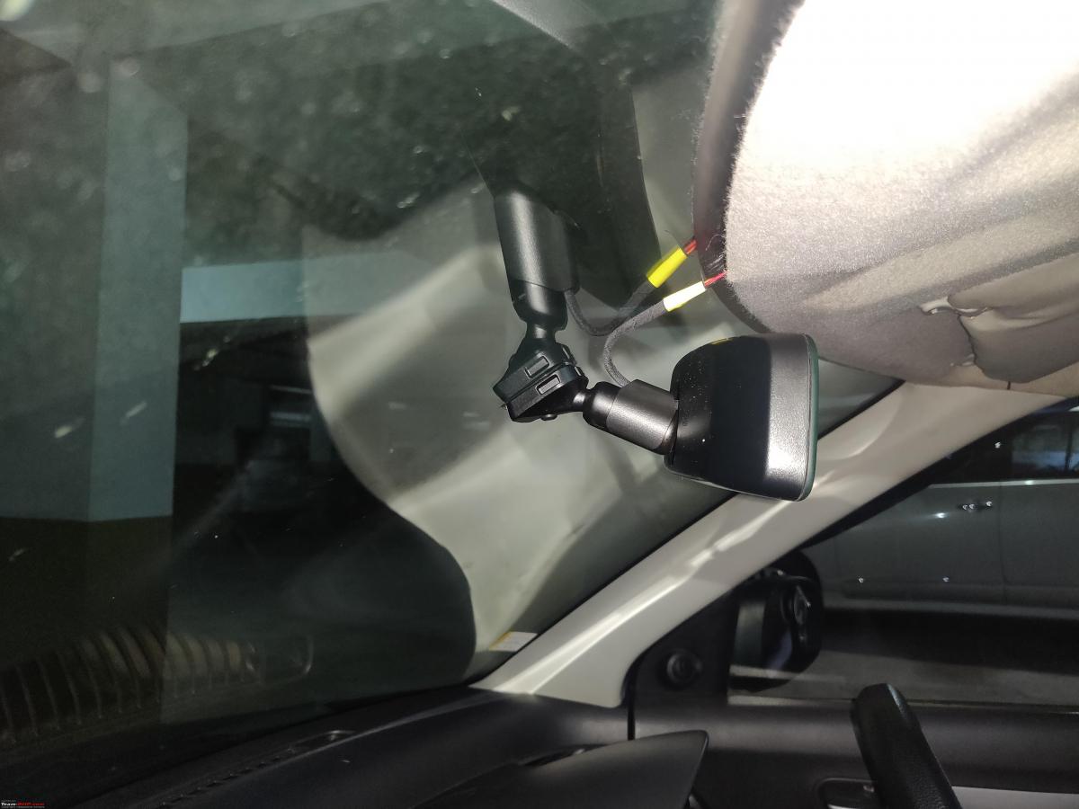 Installed rear wiper & auto dimming mirror in my preowned Swift VXi