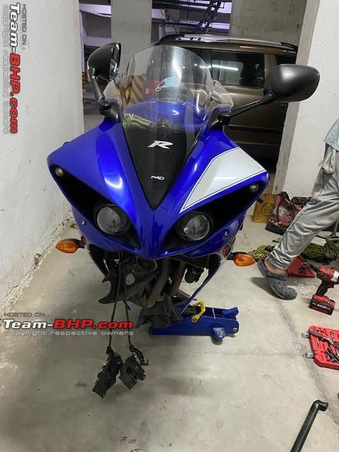 R1 old model store price