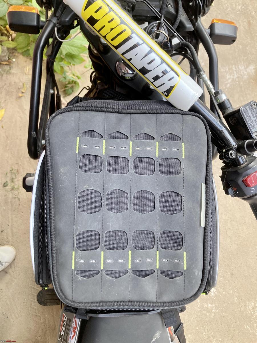 GL Diablo Tank Bag, Klamath Tail Rack Pack and MotoTrekk Panniers on a  Royal Enfield Himalayan - Giant Loop