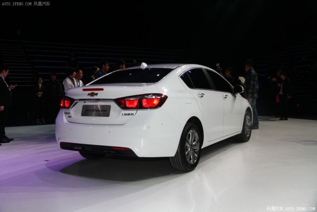 Americas Next Top Models: Chevrolet Cruze : Dynamix Garage