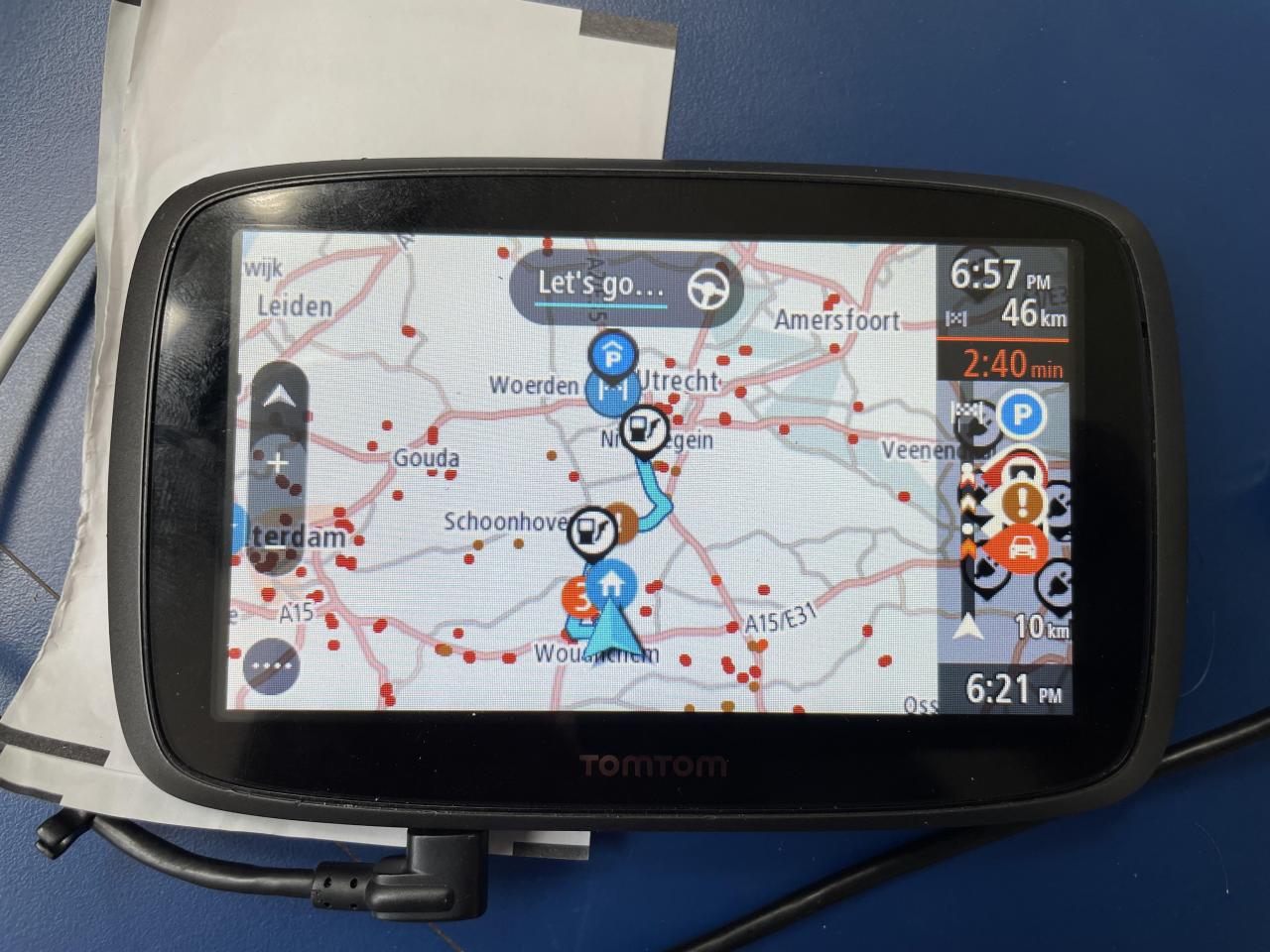 Replacing the battery of my TomTom GPS navigation device Team-BHP