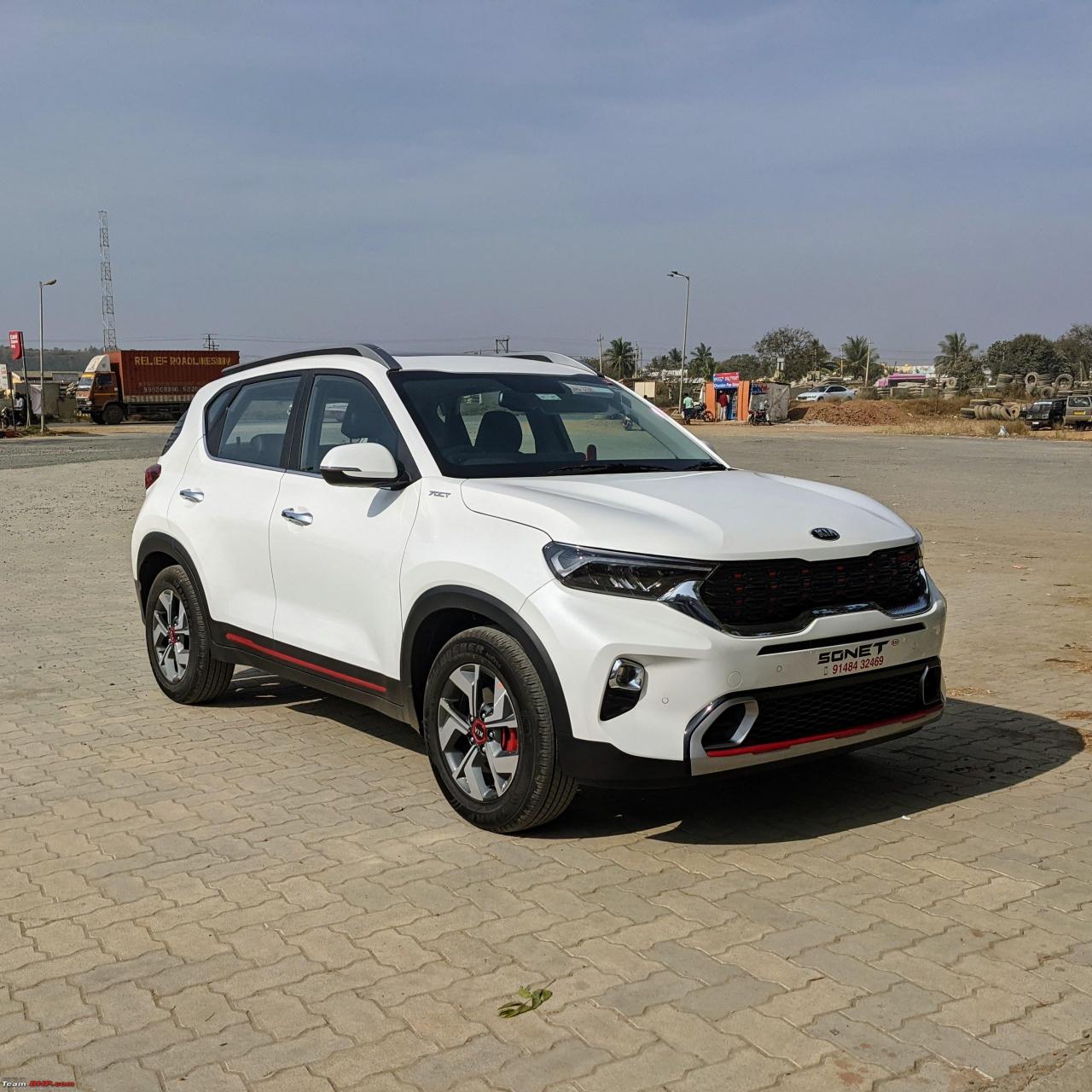 Kia sonet roof rails price sales