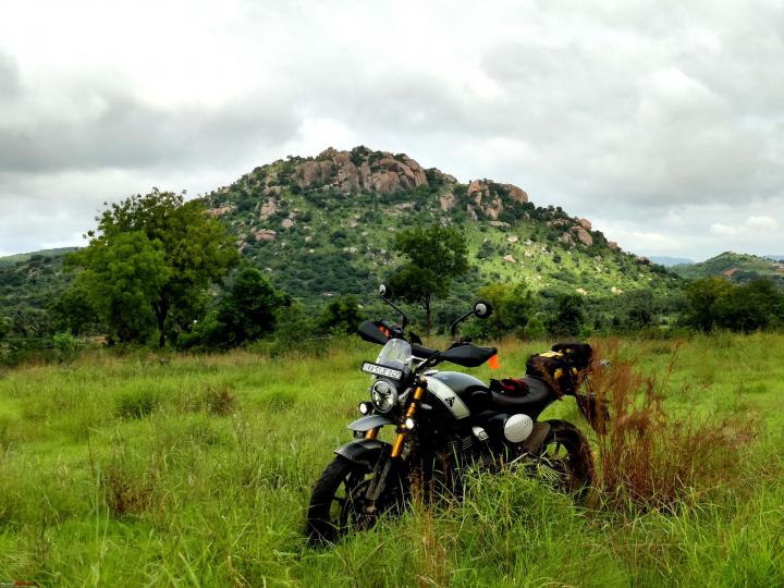 Triumph Scrambler 400 X ride to Kanakpura: Performance on bad roads 