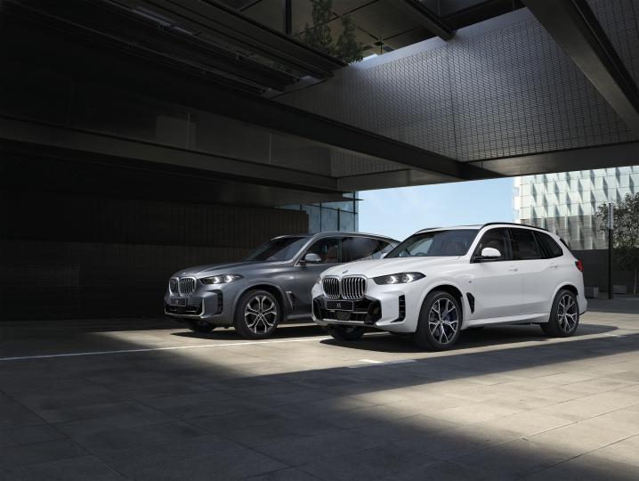 BMW X5 facelift launched at Rs 93.90 lakh 