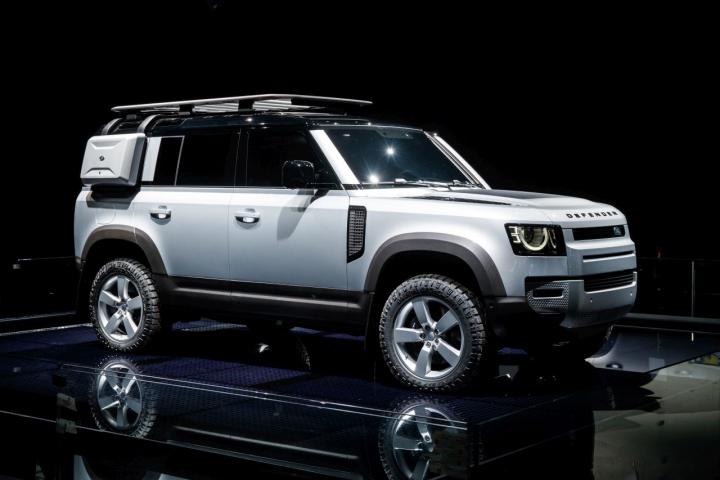 Rumour: Next-gen Land Rover Defender launch in June 2020 