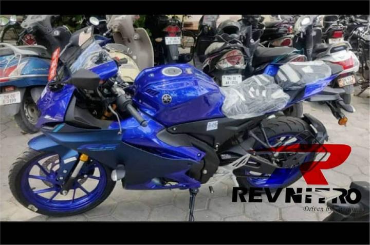 Yamaha r15 v3 shop dealers near me
