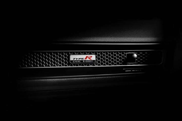 2023 Honda Civic Type R globally unveiled 