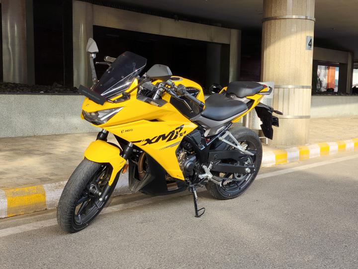 Hero MotoCorp Karizma XMR Review : 7 Pros & 7 Cons 