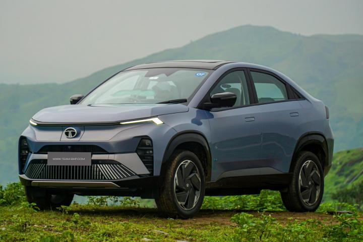 Mahindra XEV 9e vs Tata Curvv.EV vs Hyundai Creta Electric vs others 