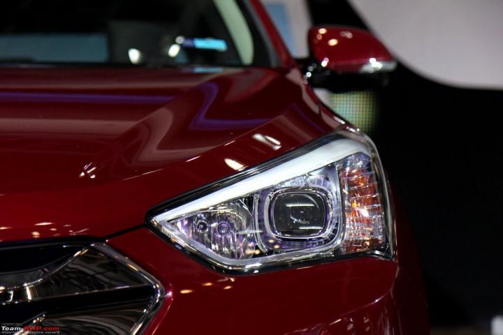 Third generation Hyundai Santa Fe launched in India 