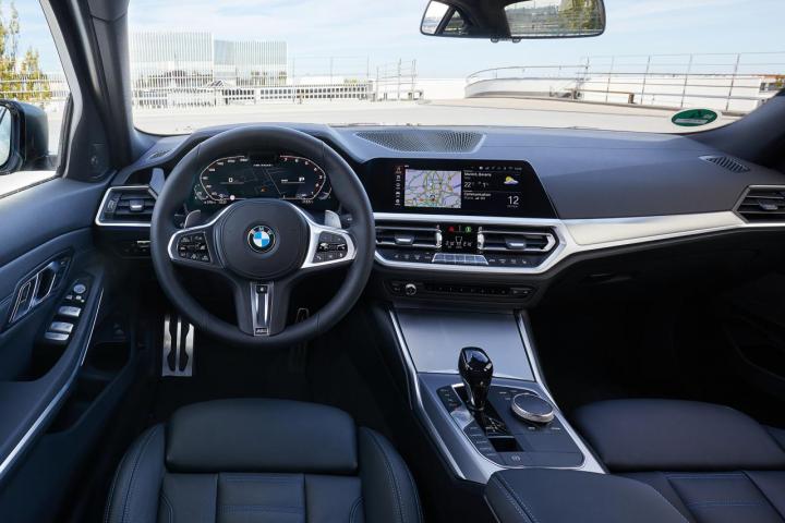 Scoop: BMW M340i xDrive feature list 