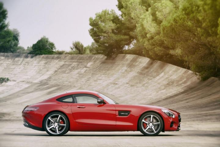 Rumour: Mercedes-AMG GT to be launched in India in March 2015 