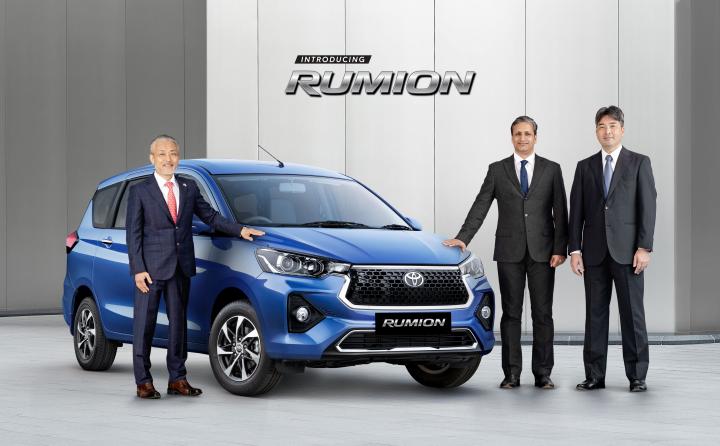 Toyota Rumion MPV unveiled in India ahead of launch 