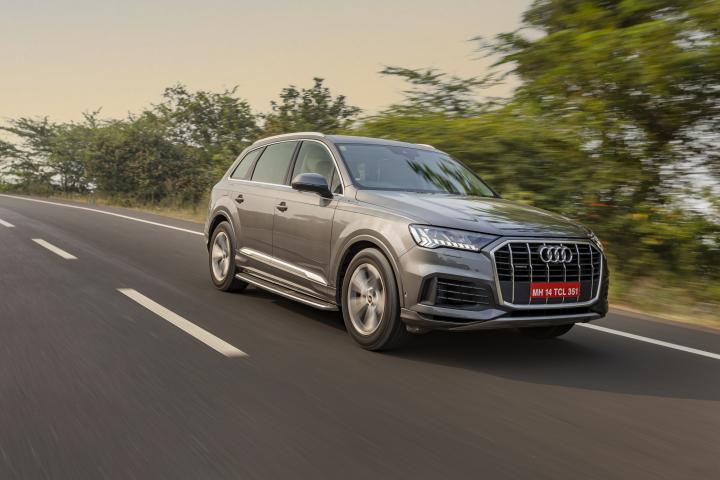 Audi Q7 facelift bookings open in India 