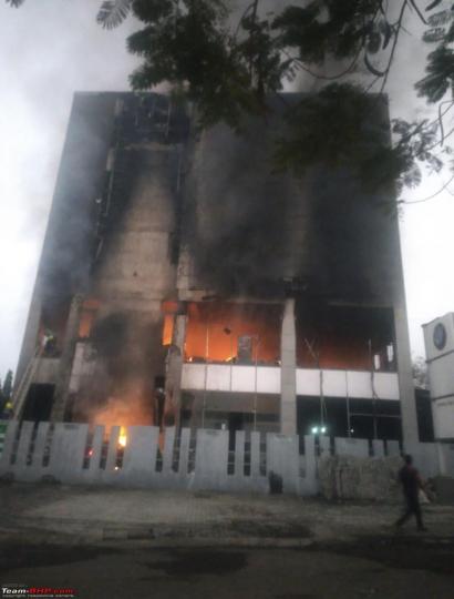 Infinity BMW's Navi Mumbai workshop catches fire 