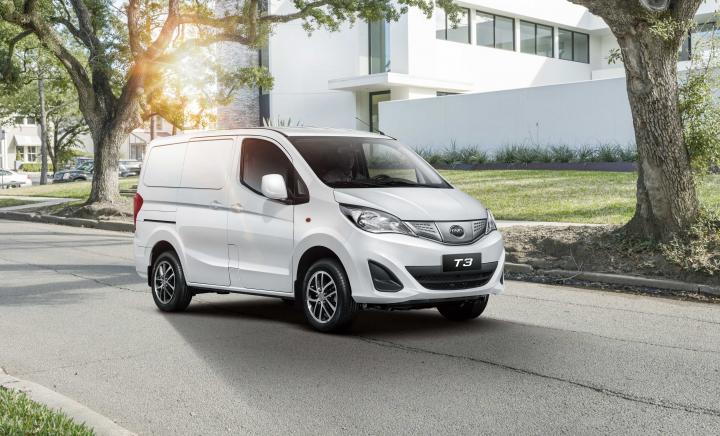 All-electric BYD T3 MPV and T3 Minivan unveiled 