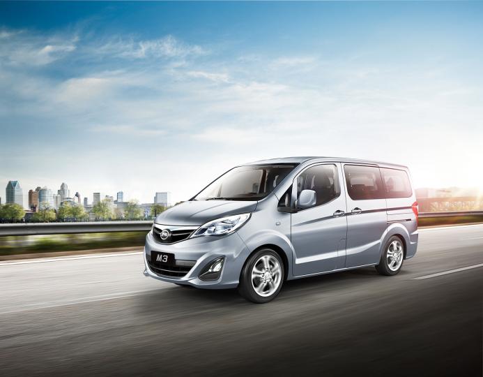 All-electric BYD T3 MPV and T3 Minivan unveiled 