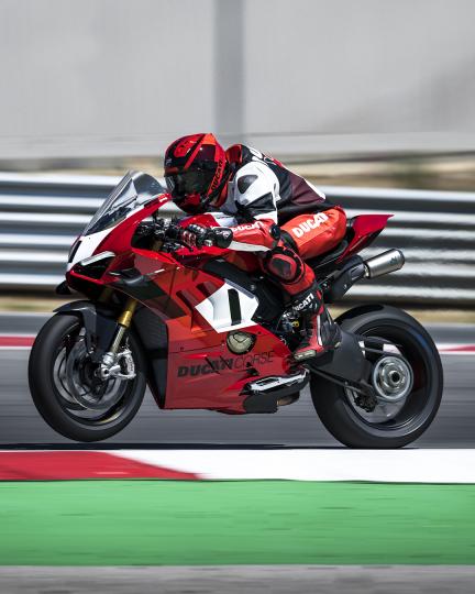 Ducati Panigale V4 R superbike launched at Rs 69.99 lakhs 