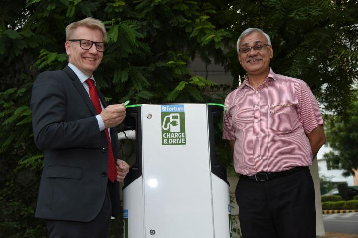 Fortum, NBCC unveil electric vehicle charging point in Delhi 