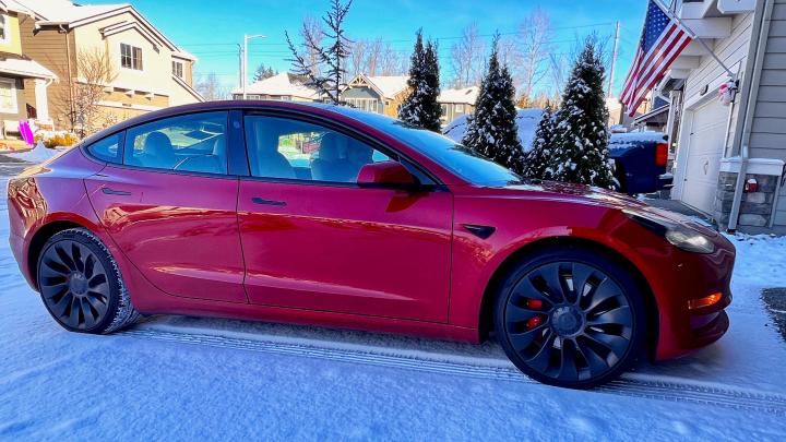 Tesla Christmas update 2022: My Model 3 Performance gets 9 new features 
