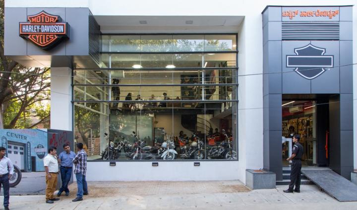 Harley-Davidson inaugurates new showrooms in Surat, Bangalore 