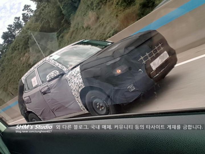 Hyundai's new compact SUV spotted testing 