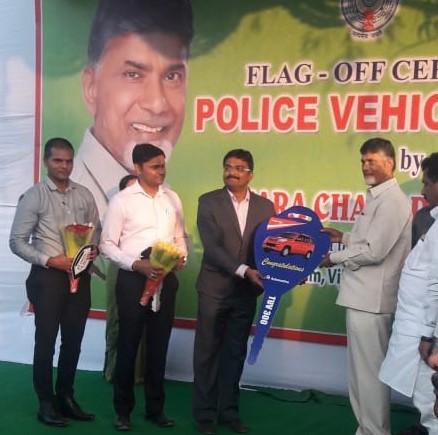 Andhra Pradesh Police add 242 TUV300s to their fleet 