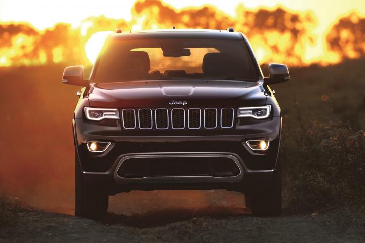 Jeep Grand Cherokee Summit Petrol launched at Rs. 75.15 lakh 