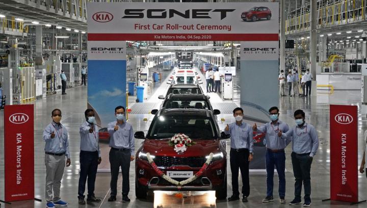 Kia rolls out 1st Sonet customer car from Anantapur plant 