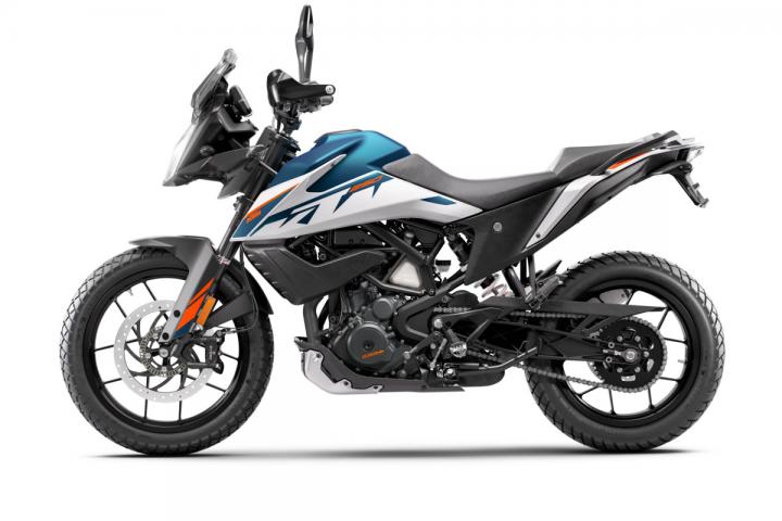 2022 KTM 250 Adventure launched at Rs. 2.35 lakh 