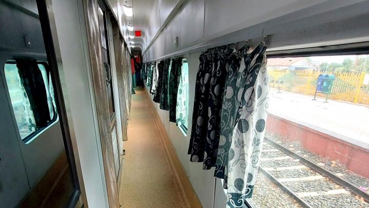 Travelling In First Ac In Indian Railways Lhb Coach For The First Time