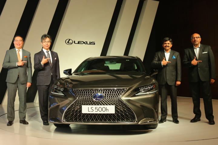 Lexus LS 500h launched at Rs. 1.77 crore 