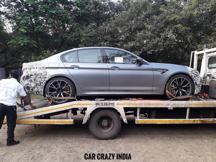 BMW M5 facelift spied in India 