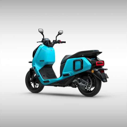 River Indie electric scooter launched at Rs 1.25 lakh 