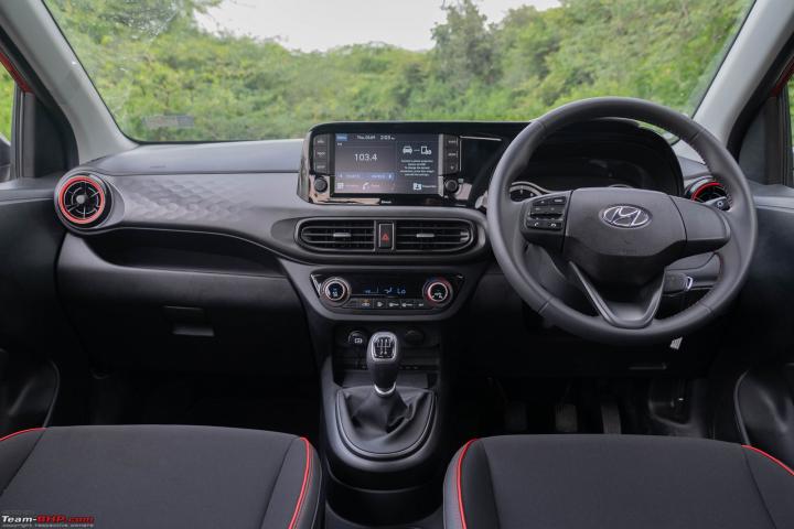 Hyundai Grand i10 Nios Turbo : 7 Pros & 7 Cons 