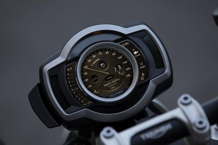 Triumph Connectivity System available for Scrambler, Rocket 3 