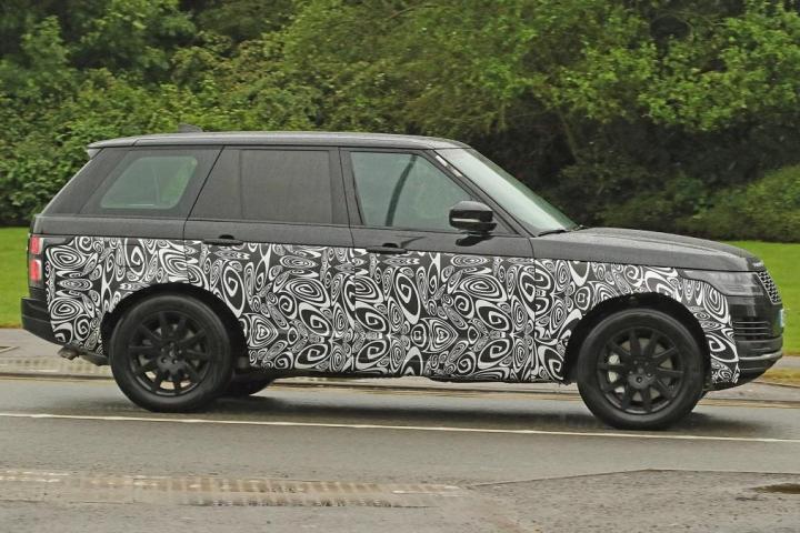Next-gen Range Rover spotted testing; could get BMW V8 