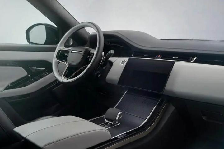 2023 Range Rover Evoque debuts with a fresh new interior 