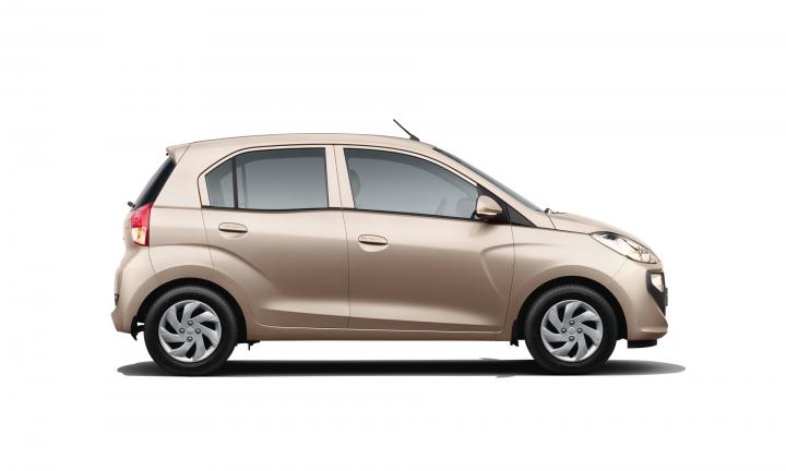2nd-gen Hyundai Santro launched at Rs. 3.90 lakh 