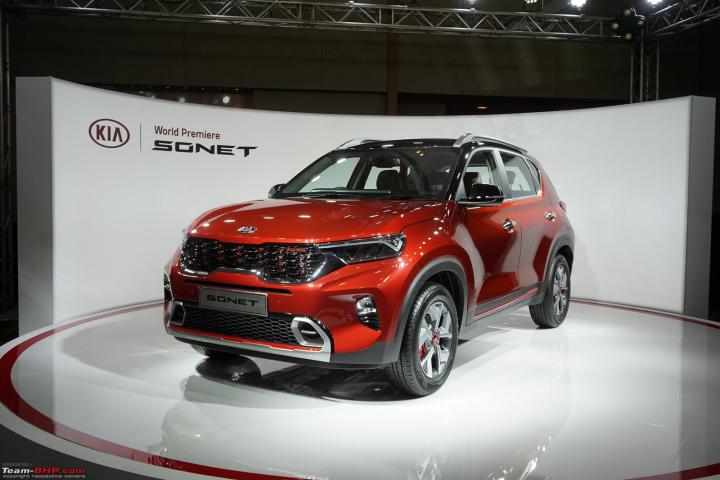 Kia Sonet features & observations: We got a very close look 