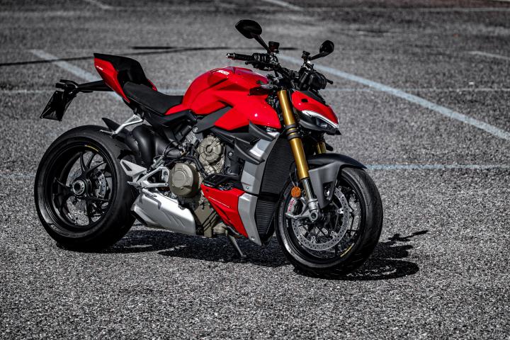 Ducati Streetfighter V4 launched at Rs. 19.99 lakh 