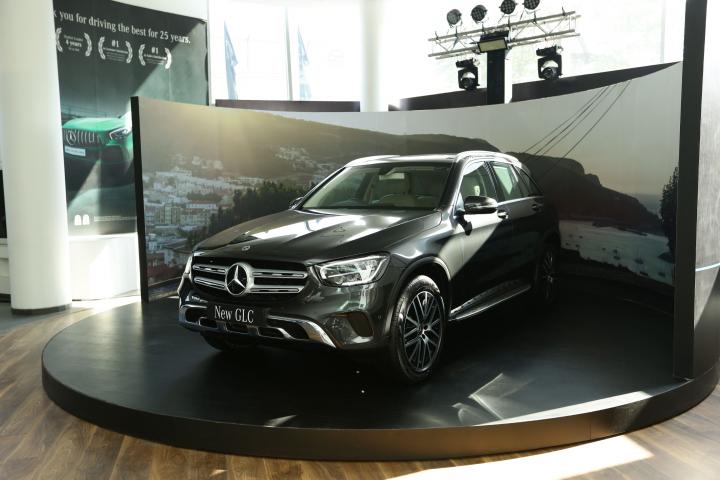 Mercedes-Benz sells 13,786 cars in 2019 