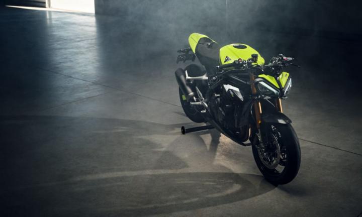 Limited-edition Triumph Speed Triple 1200 RX revealed 